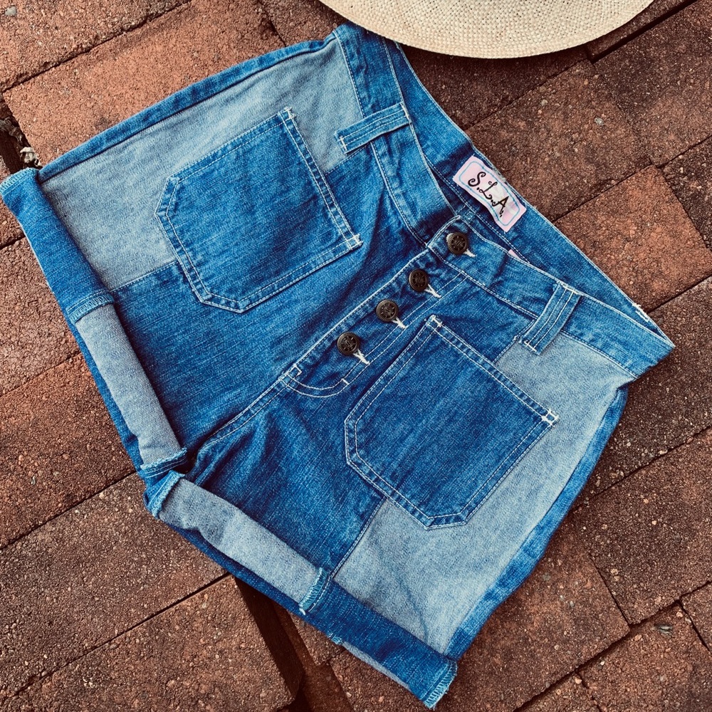 Women’s shorts